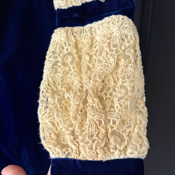 Vintage Renaissance Faire Blue Velvet Ivory Lace Medieval Dress Costume XS - Picture 9 of 12